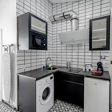 Apartamentos Pino Benidorm Luaran gambar
