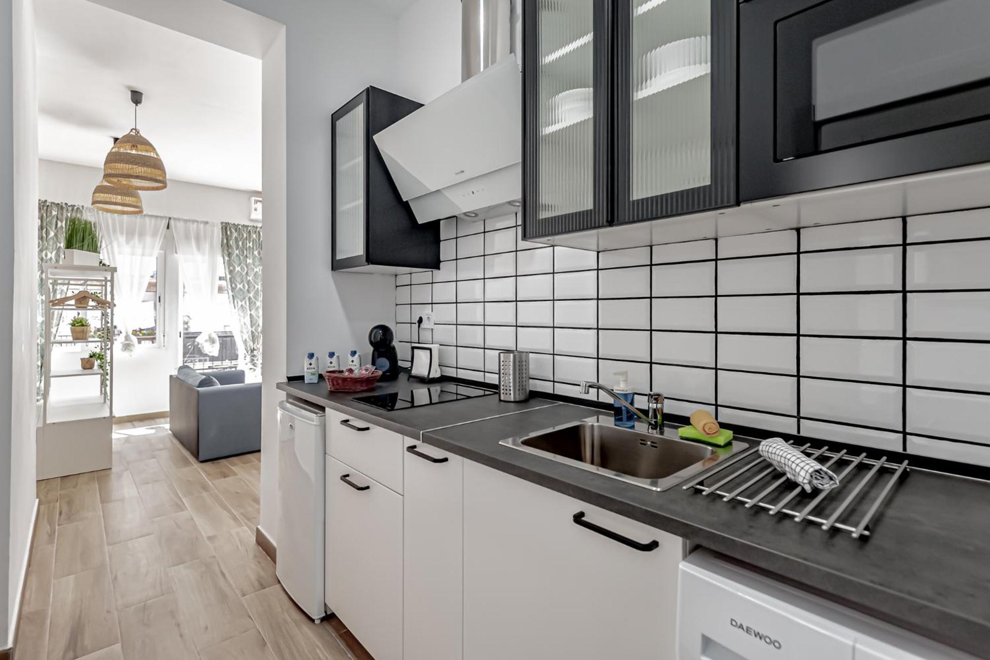 Apartamentos Pino Benidorm Bilik gambar