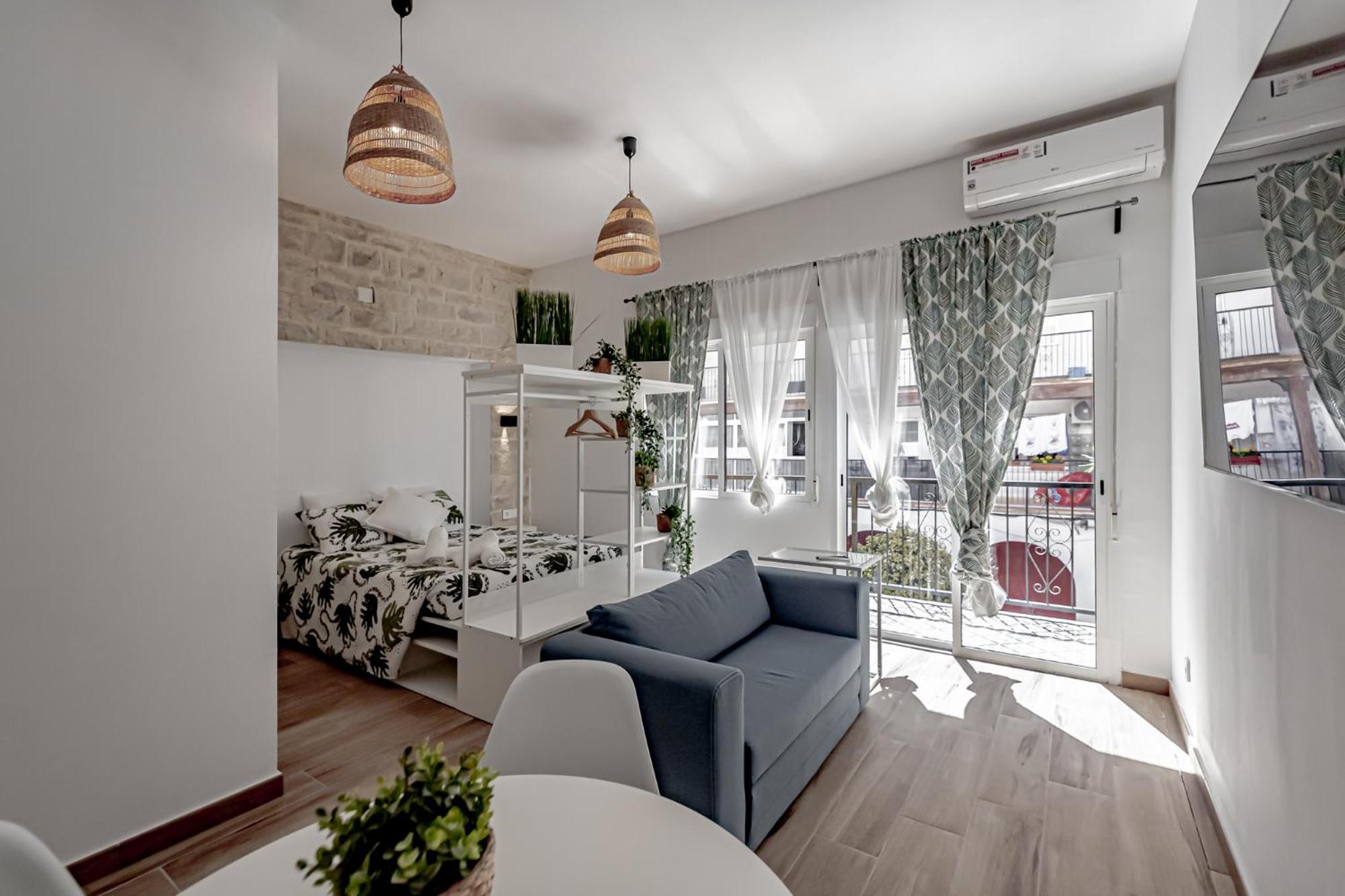 Apartamentos Pino Benidorm Bilik gambar